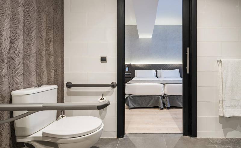 Habitación accesible ilunion bel art Hotel ILUNION Bel Art Barcelona