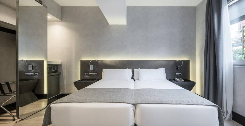 Habitación accesible ilunion bel art Hotel ILUNION Bel Art Barcelona